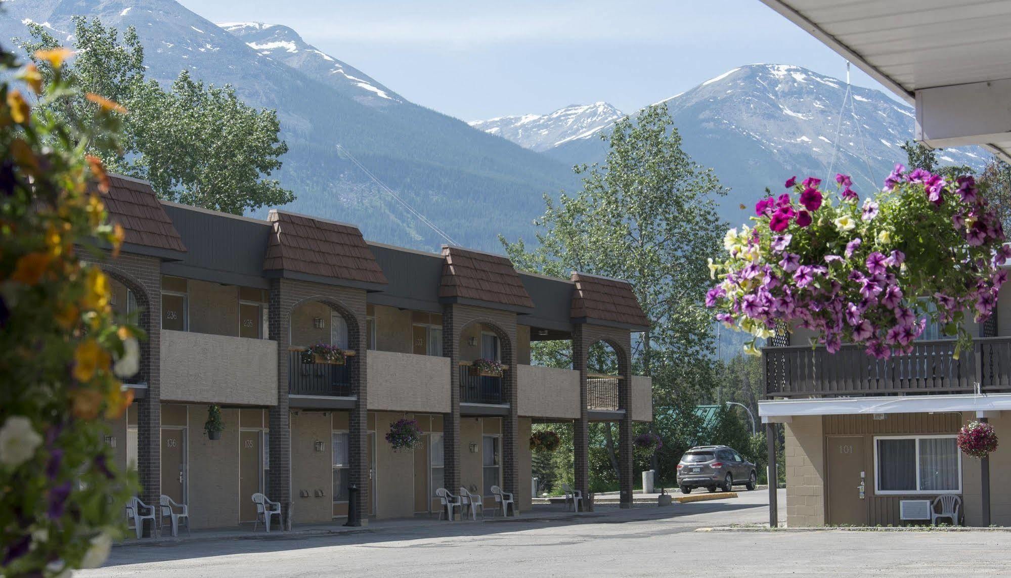 Maligne Lodge Jasper Kültér fotó